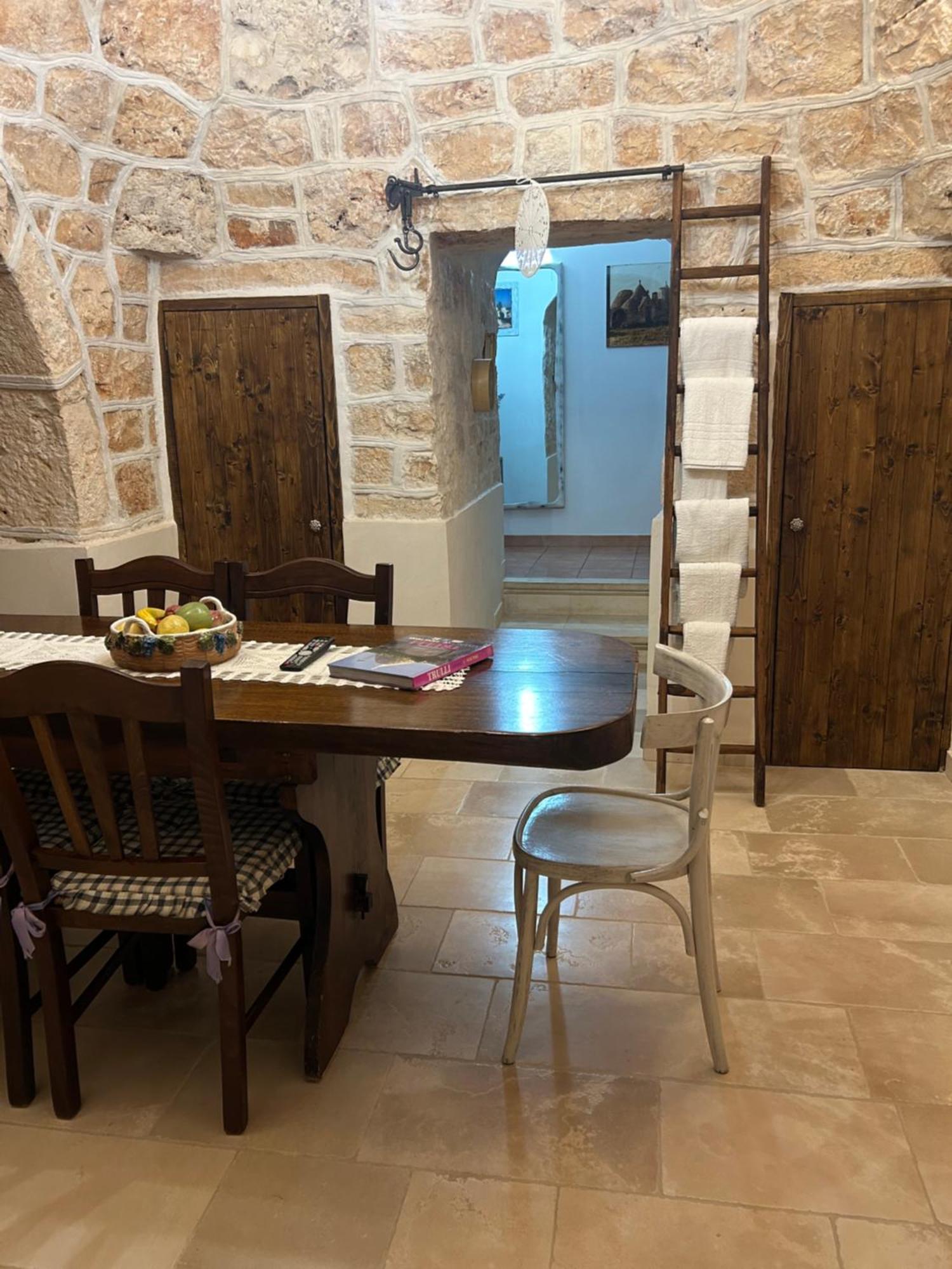 Trullo Elisabetta Villa Челие Месапика Екстериор снимка
